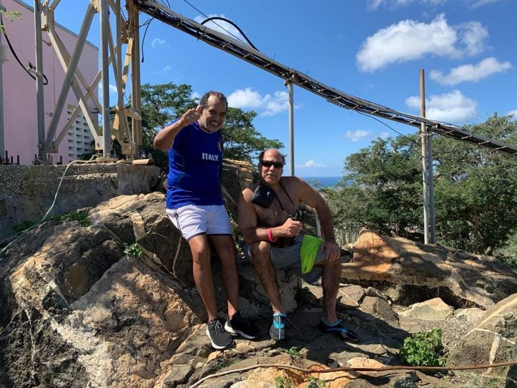 Aruba Backpackers Lejlighed Oranjestad Eksteriør billede